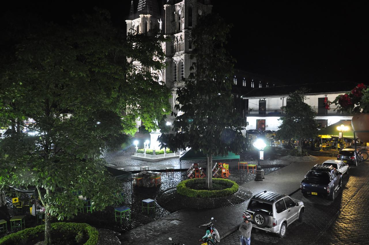 Hotel Valdivia Plaza Хардін Екстер'єр фото